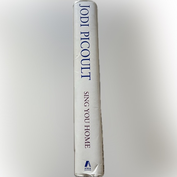#1 NY Times Best Seller “Jodi Picoult” Sing You Home Hardcovered Book & CD - Picture 4 of 7